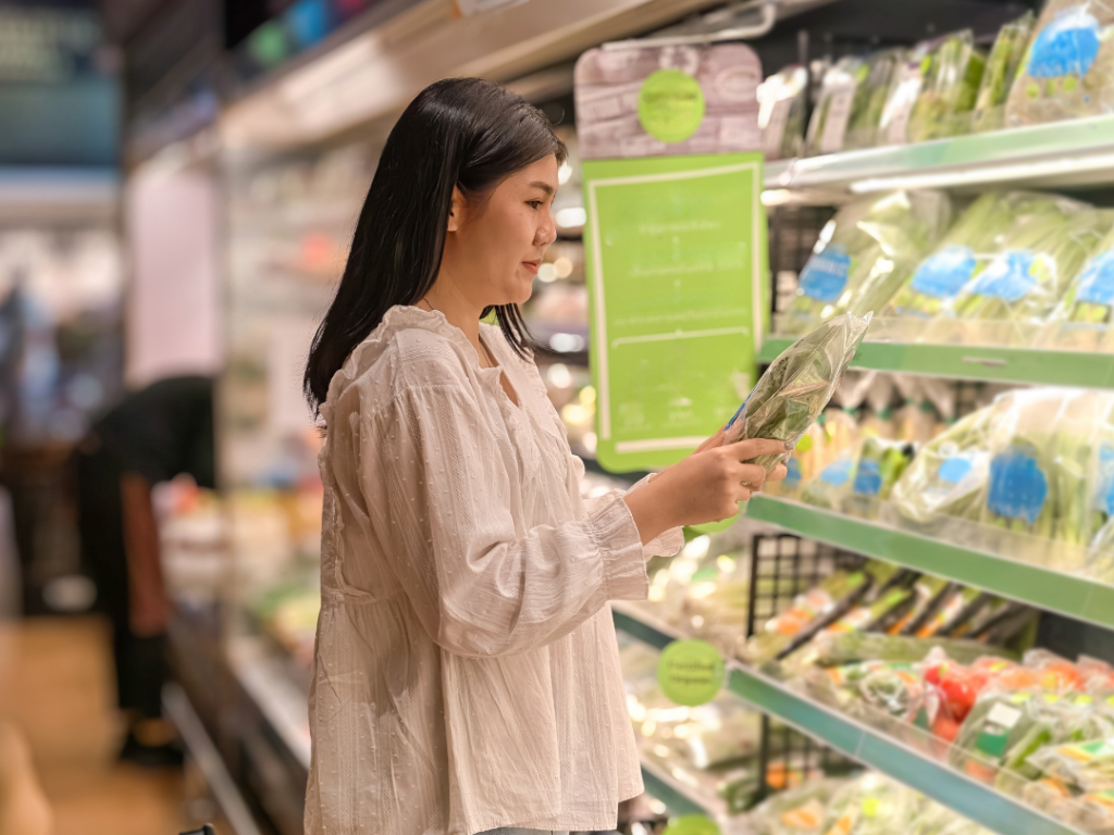 Seven out of ten consumers with vision problems have difficulty reading food labels